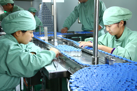 瑞鷹采購業(yè)創(chuàng)實(shí)驗(yàn)臺(tái)通風(fēng)柜實(shí)驗(yàn)室裝備