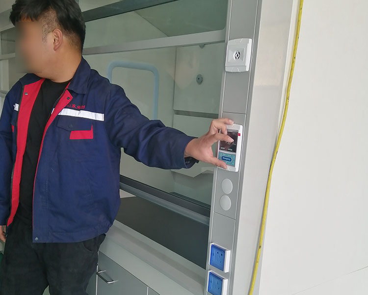 VAV智能通風(fēng)櫥