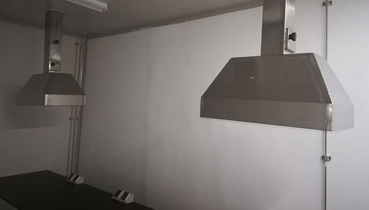 采購(gòu)實(shí)驗(yàn)室家具