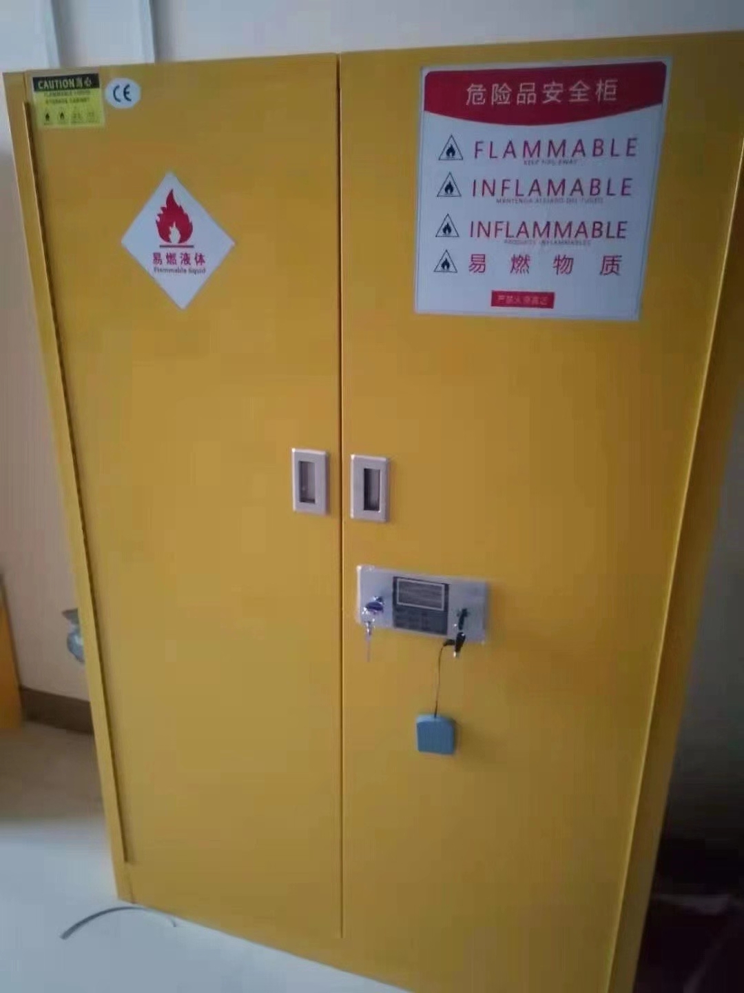 濟(jì)寧實(shí)驗(yàn)室防爆柜