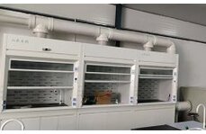 實(shí)驗(yàn)室裝修時(shí)選購(gòu)?fù)L(fēng)柜的標(biāo)準(zhǔn)