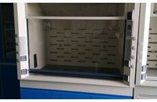 通風(fēng)柜的安全性主要體現(xiàn)在什么地方