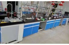 實(shí)驗(yàn)室工作臺(tái)安全性和方便性的設(shè)計(jì)模式