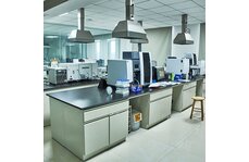 實(shí)驗(yàn)臺試劑架安裝